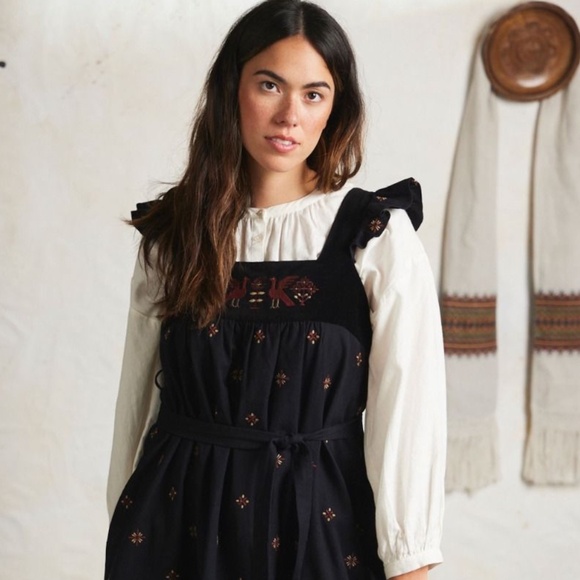 VORIAGH "Alba" pinafore dress with embroidered swans black  xs/small - Picture 1 of 6